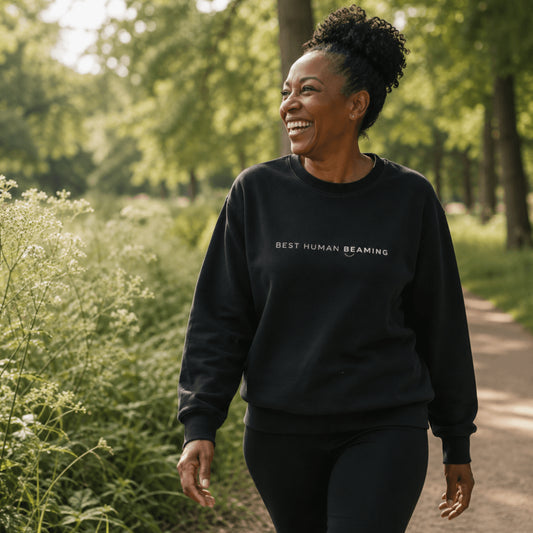 ESSENTIAL SWEATSHIRT